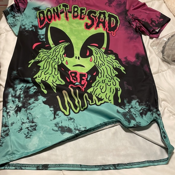 Dont Be Sad Be Rad Crying Alien Head Double Sided Tie Dye Unisex M/L Stretch Top - Picture 5 of 8